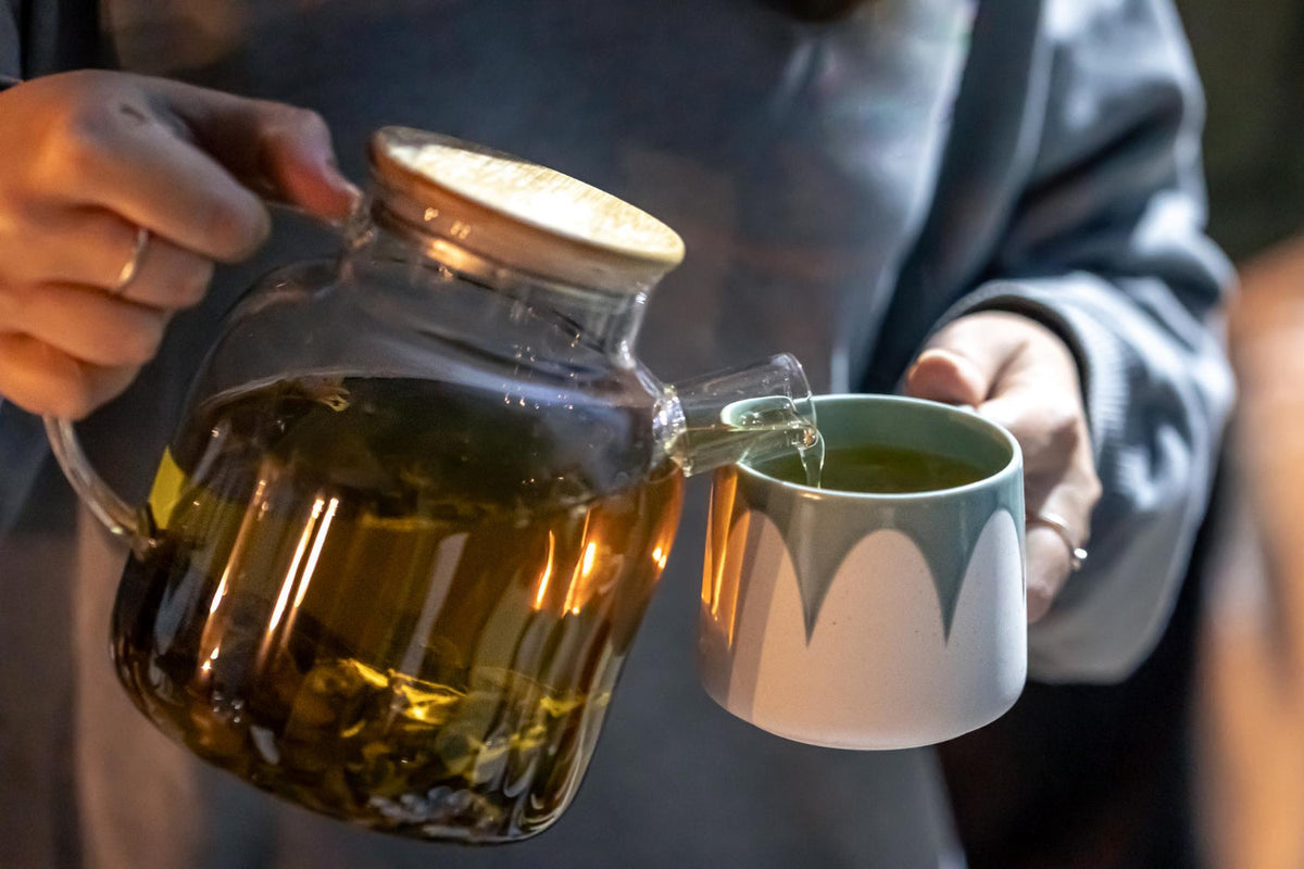 Is Decaffeinated Green Tea Good for You? (Honest Answer + Health Facts)
