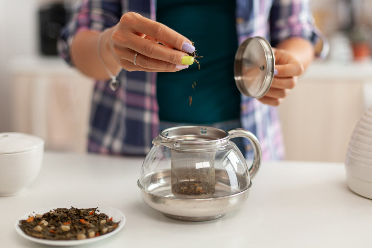 How to Make Chai Tea Concentrate from Chai Tea Bags (The Ultimate Guide)